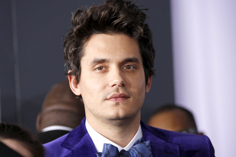 Singer John Mayer arrives at the 55th annual Grammy Awards in Los Angeles
